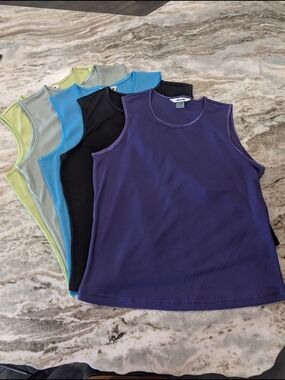 Alia Ribbed Tank Top Set